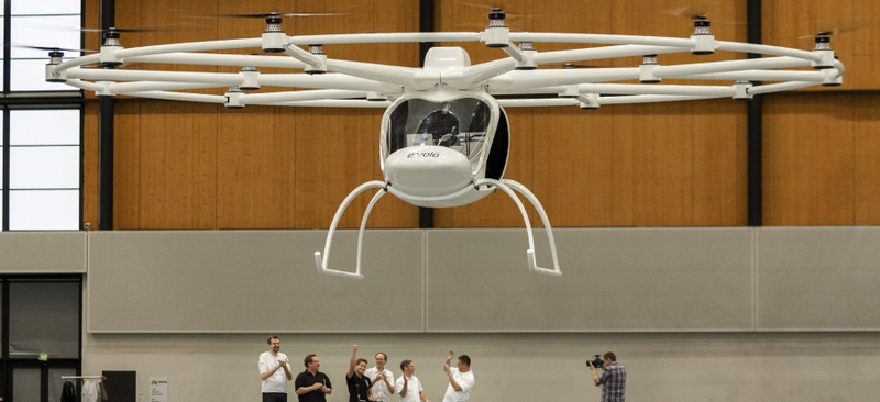 Illustration for article titled Quadcopters? Please. We've Got Octodecacopters Now.